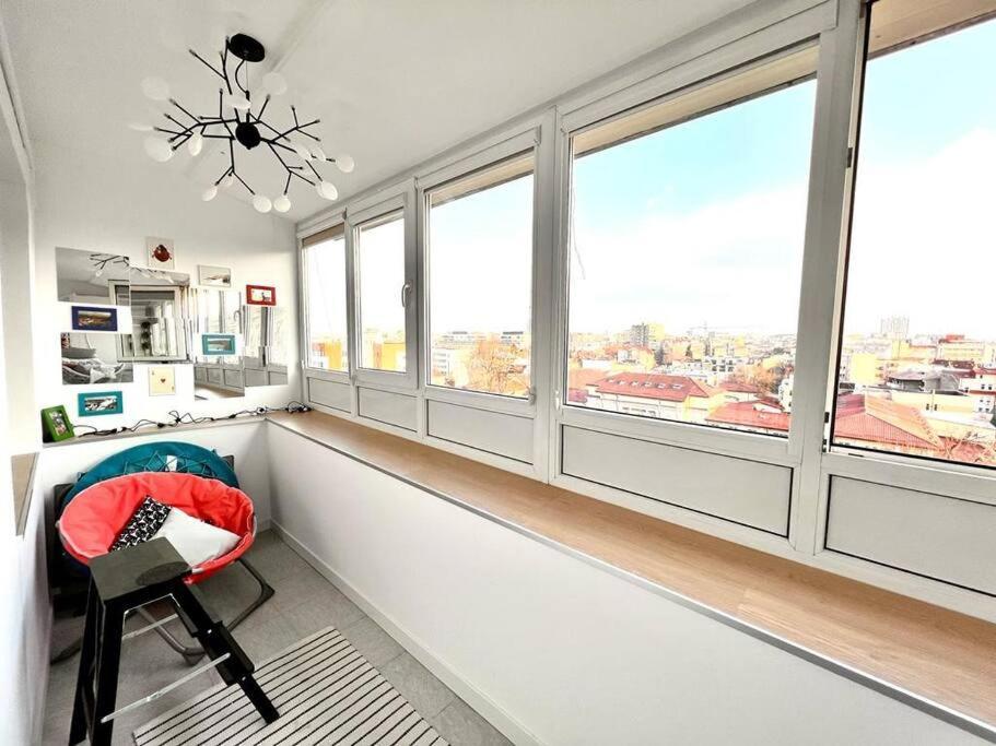 City View Studio In The Heart Of Bucharest Lägenhet Exteriör bild